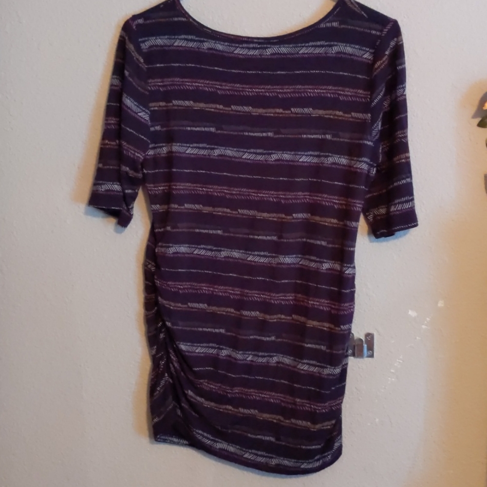 Top - Picture 2 of 3